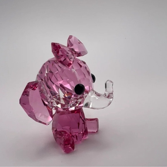 Swarovski Baby Animals – Cheery the Elephant Retired Crystal Figurine (5622152) - Picture 5 of 11